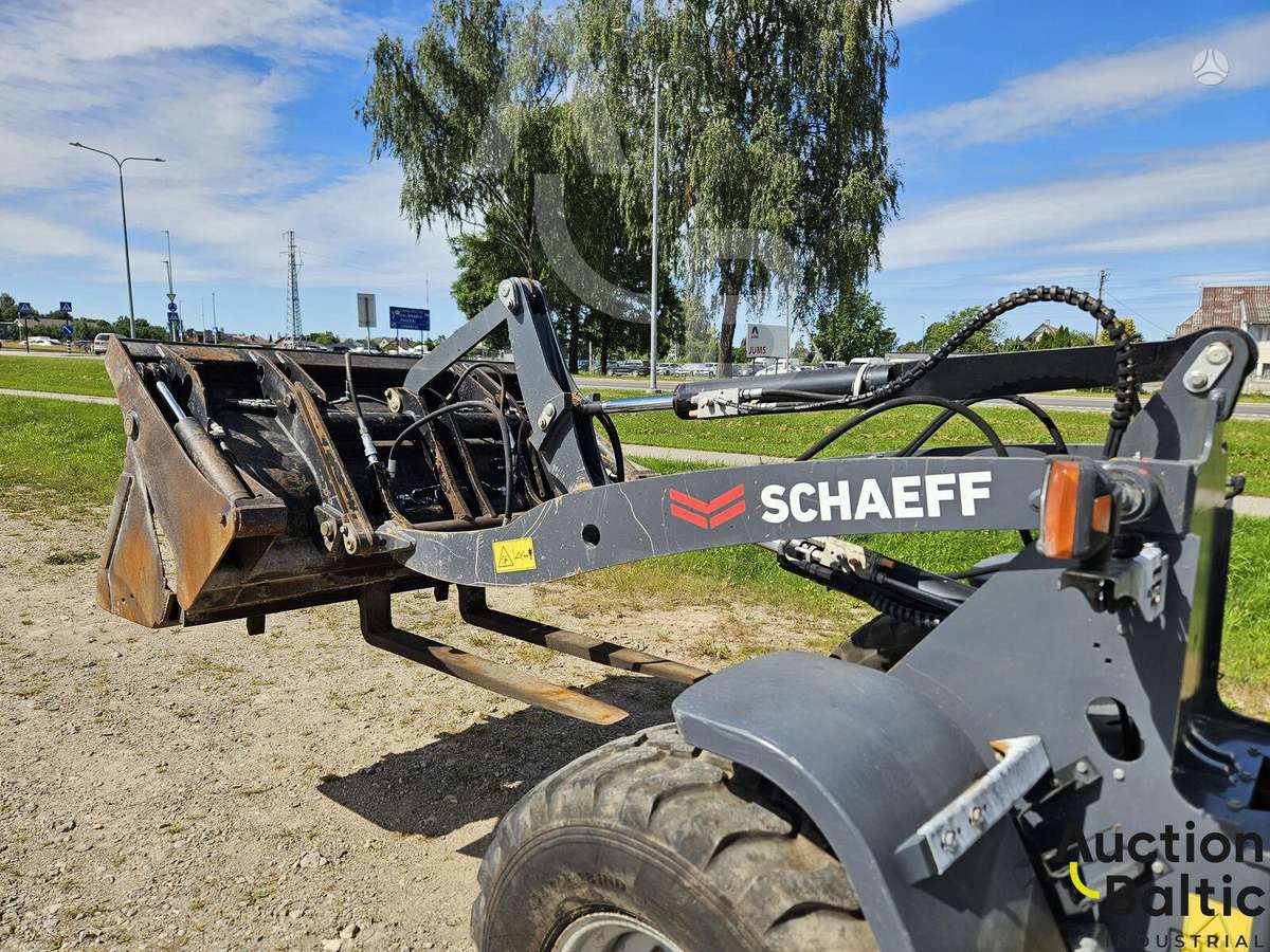 Schaeff TL80, frontaliniai krautuvai
