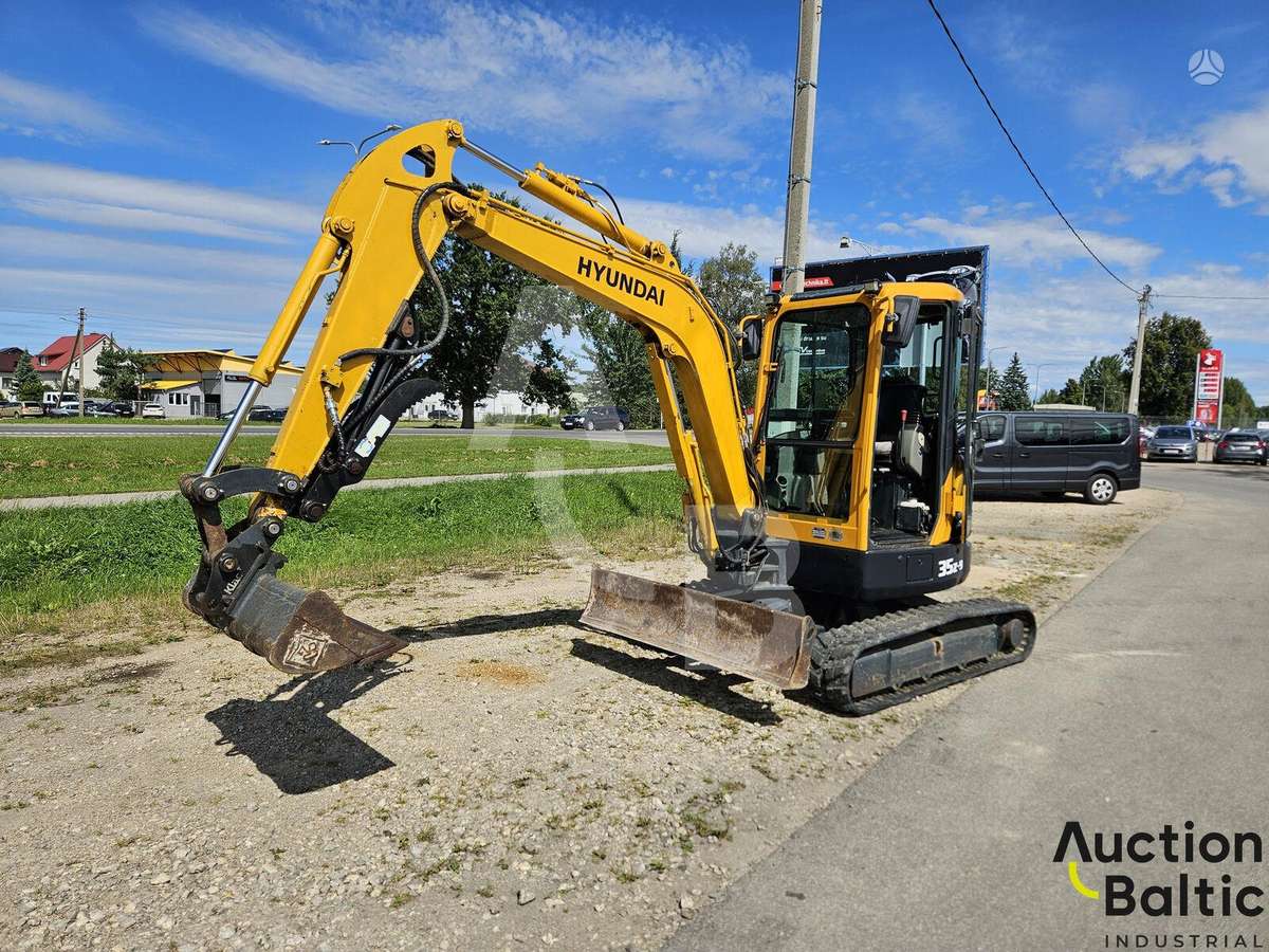 Hyundai Robex 35 Z-9, mini excavator