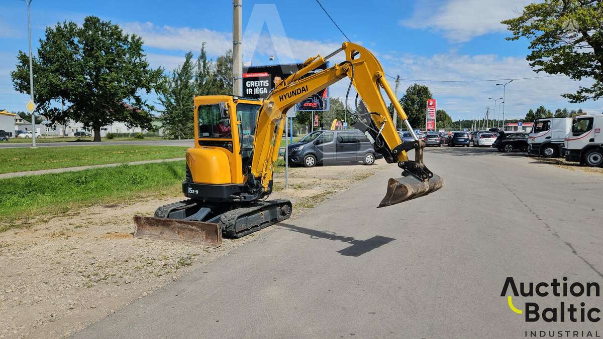 Hyundai Robex 35 Z-9, mini excavator