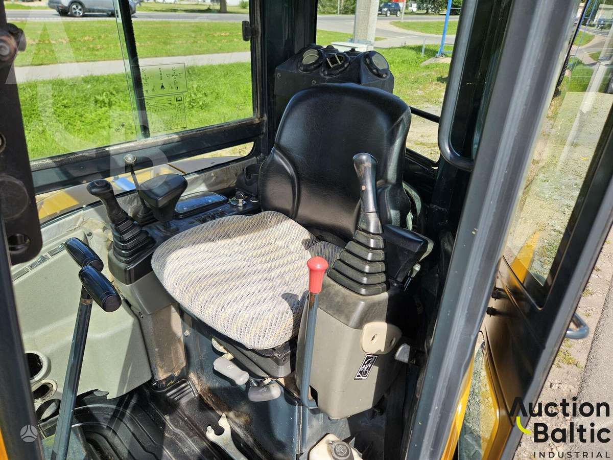 Hyundai Robex 35 Z-9, mini excavator