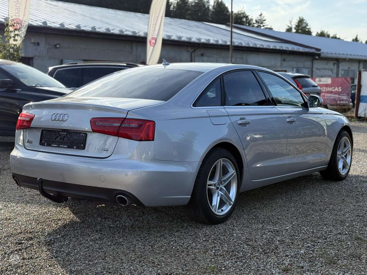 Audi A6, 3.0 l., Седан