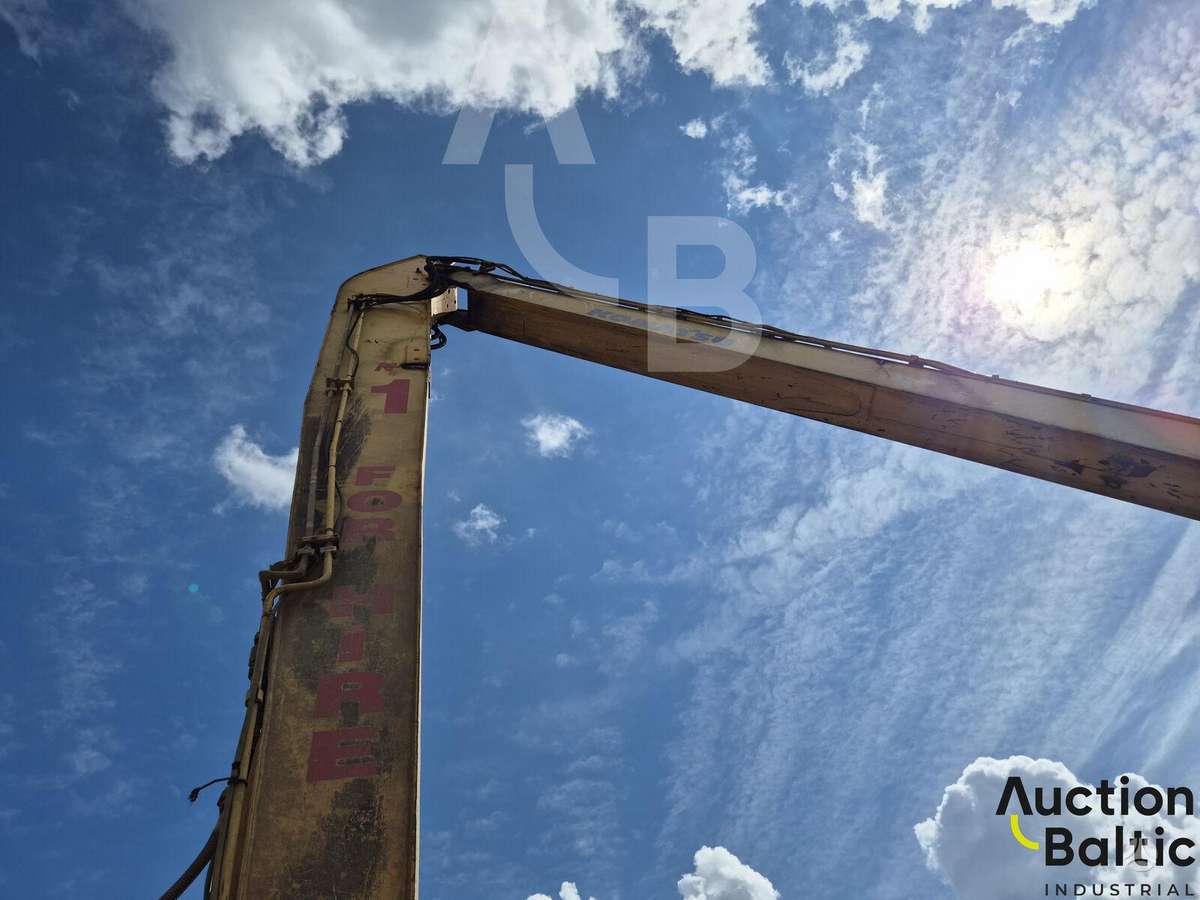 Komatsu PC350LC-8, excavator