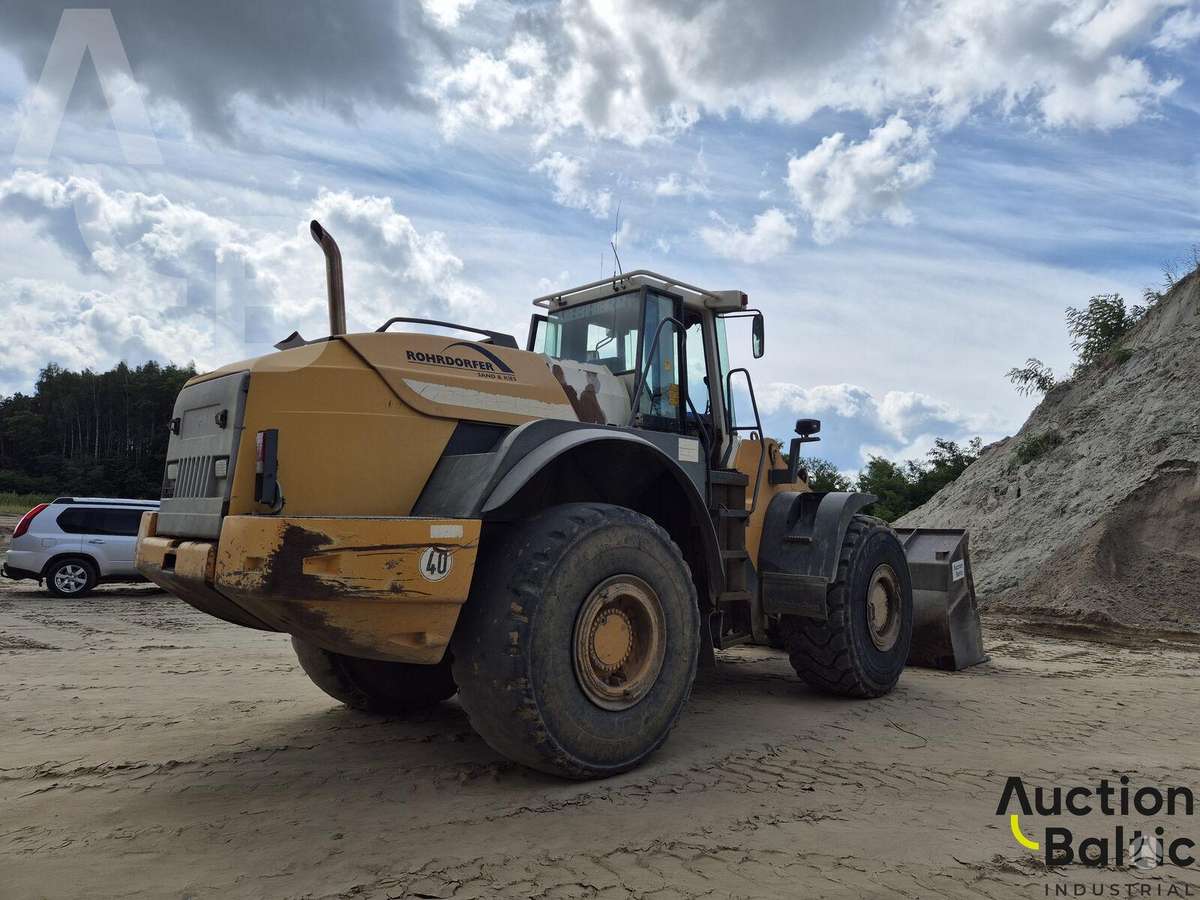 Liebherr L 564, frontal loader