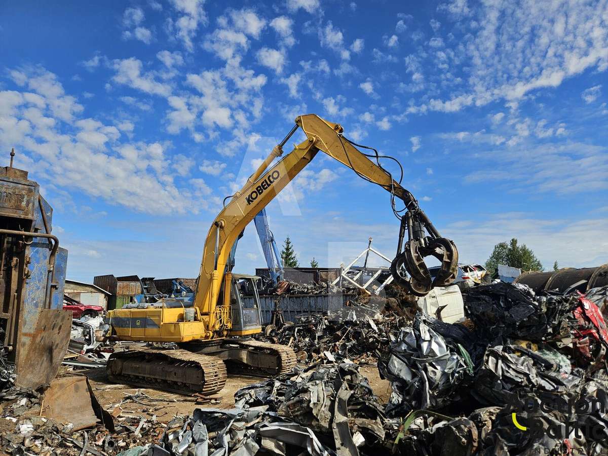 Kobelco SK 210 LC-1A, excavator