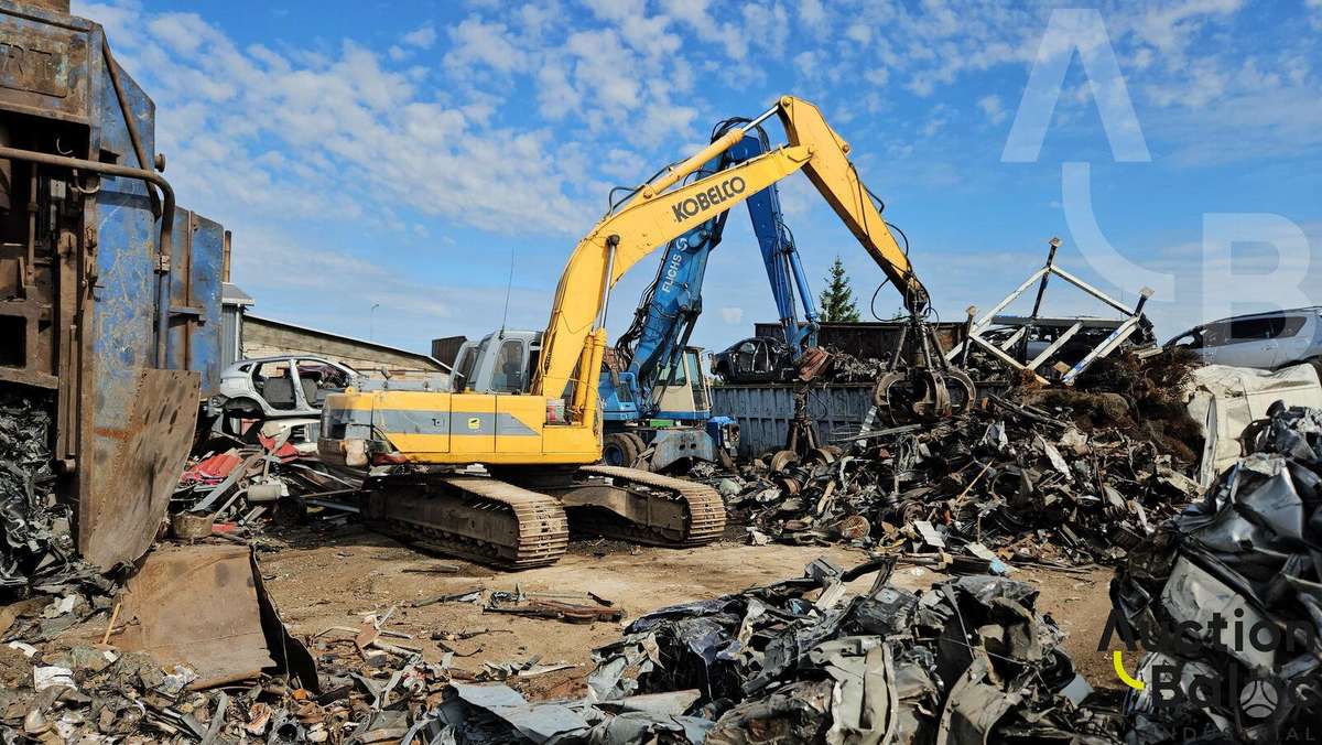 Kobelco SK 210 LC-1A, excavator