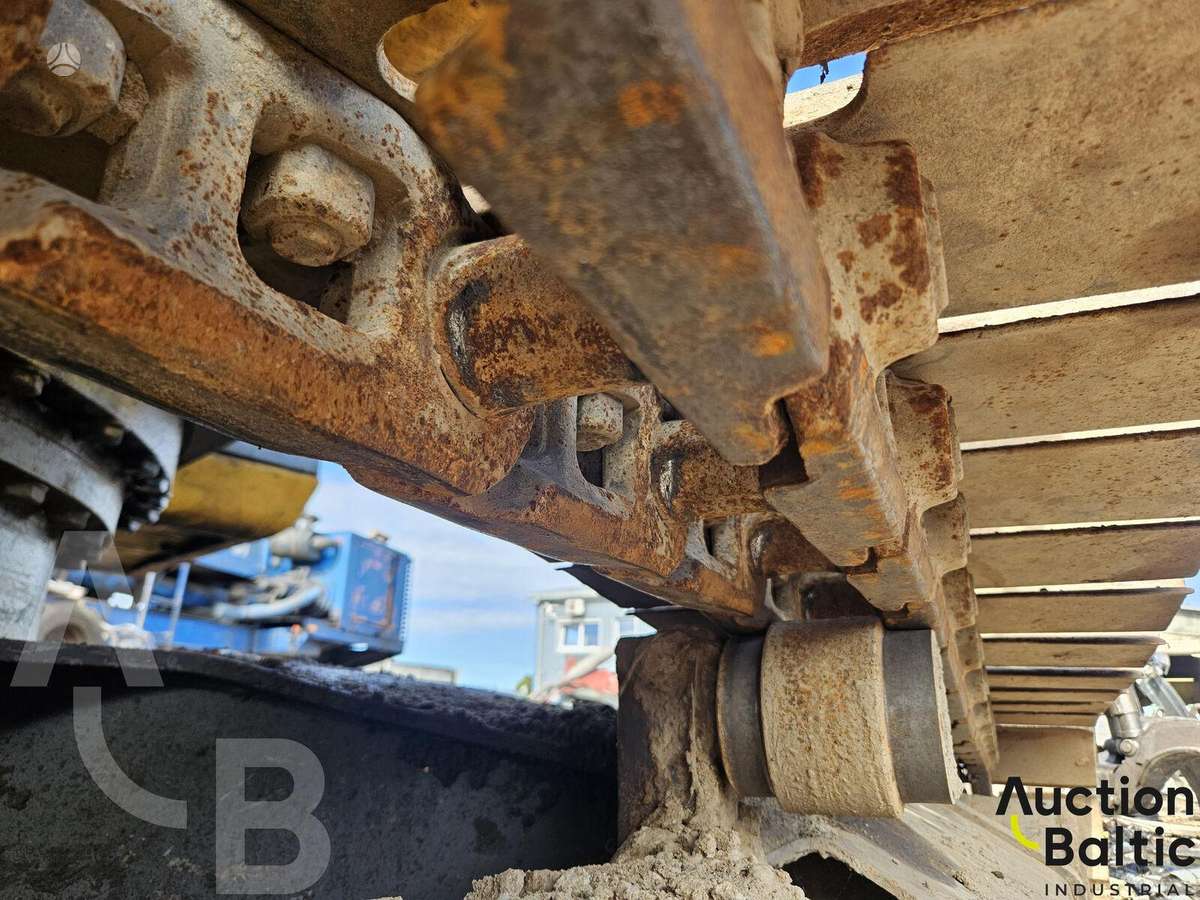 Kobelco SK 210 LC-1A, excavator