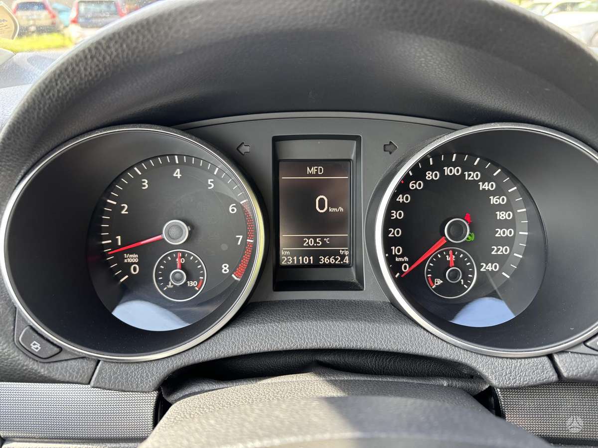 Volkswagen Golf, 1.2 l., Универсал