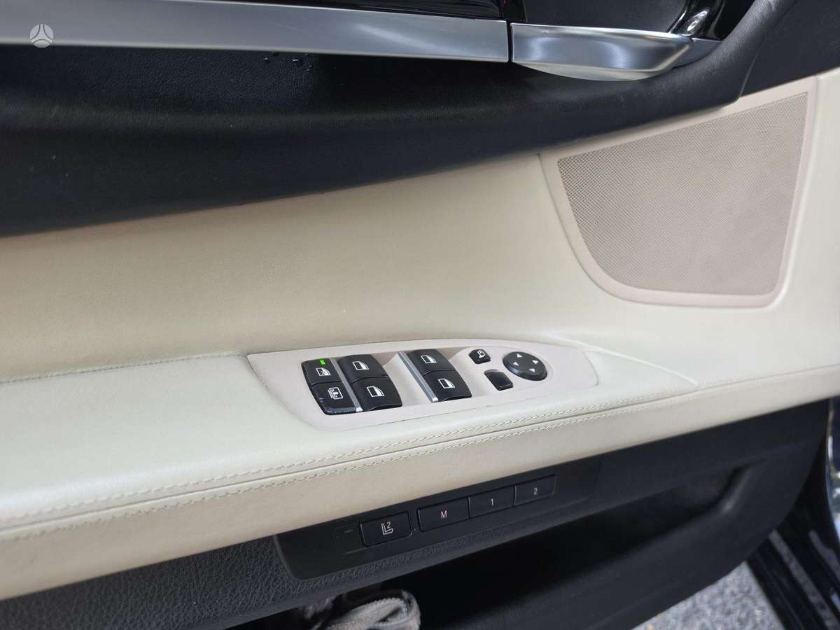 BMW 740, 3.0 l., Седан