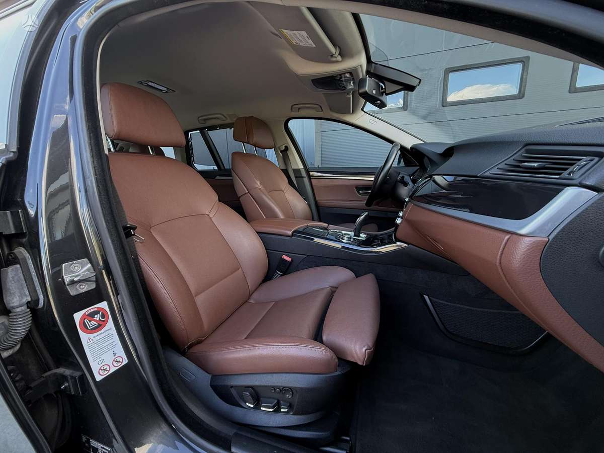 BMW 520, 2.0 l., wagon