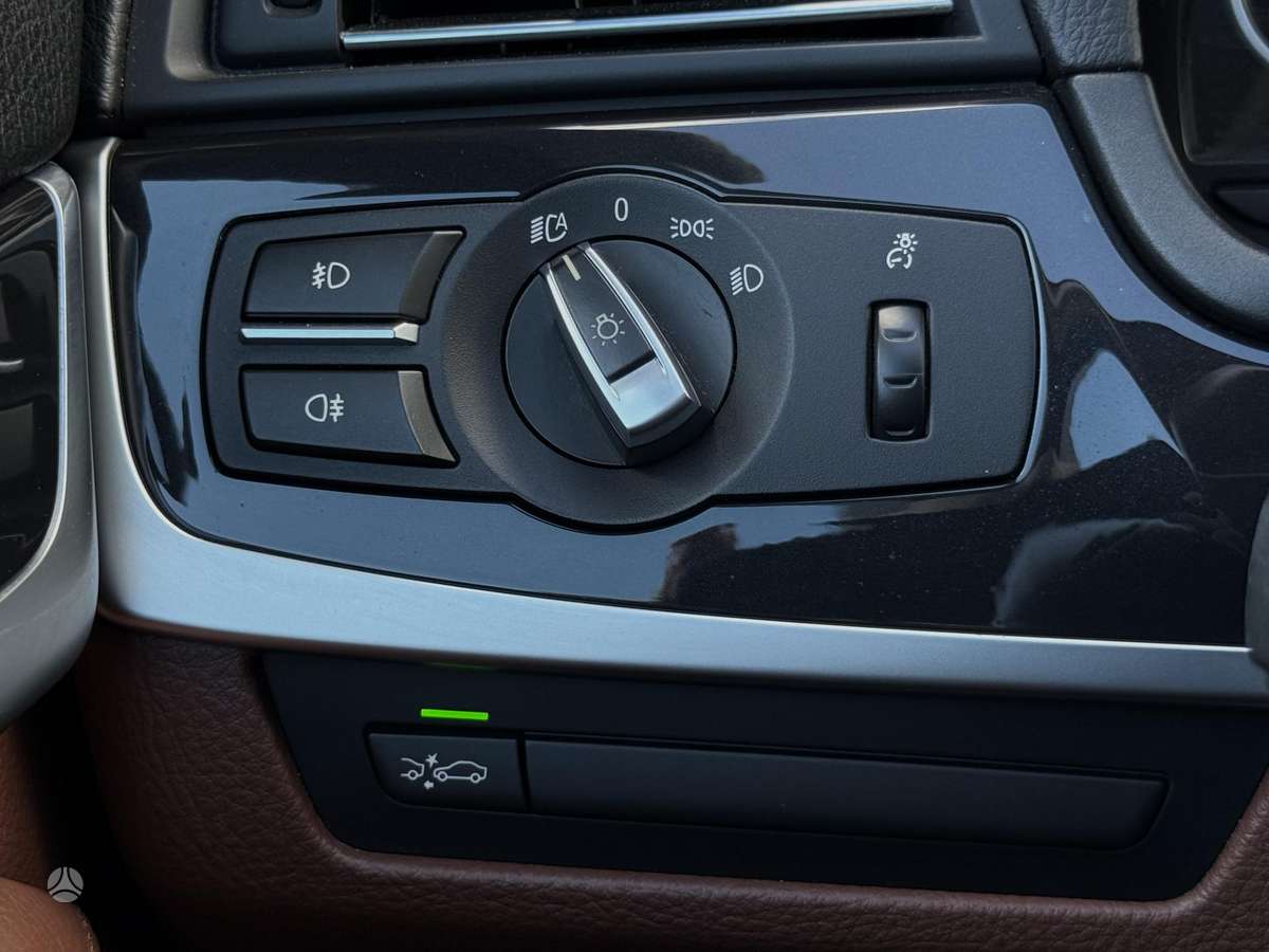 BMW 520, 2.0 l., wagon