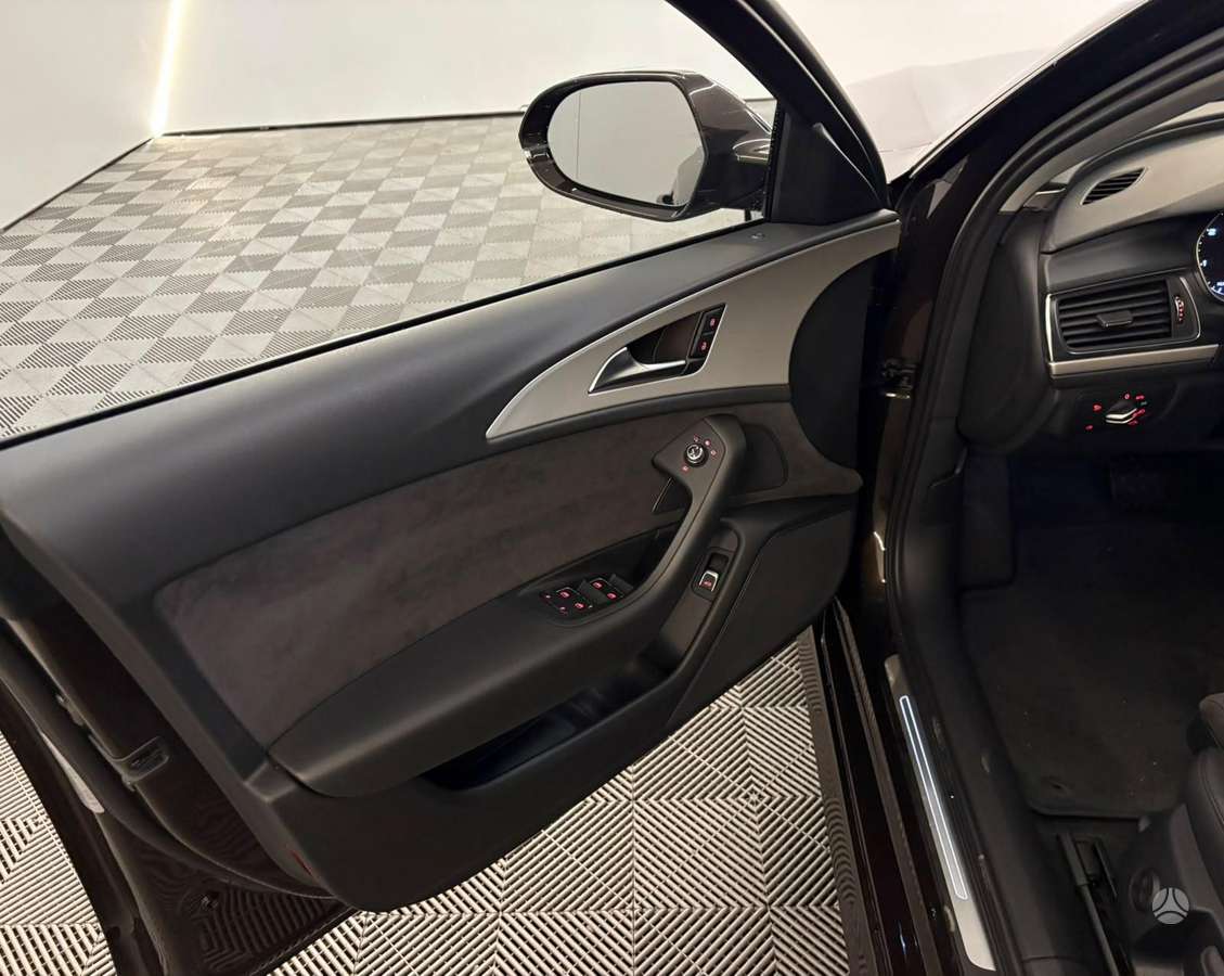 Audi A6, 3.0 l., wagon