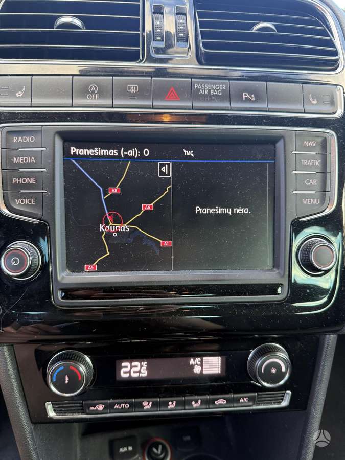 Volkswagen Polo - 9