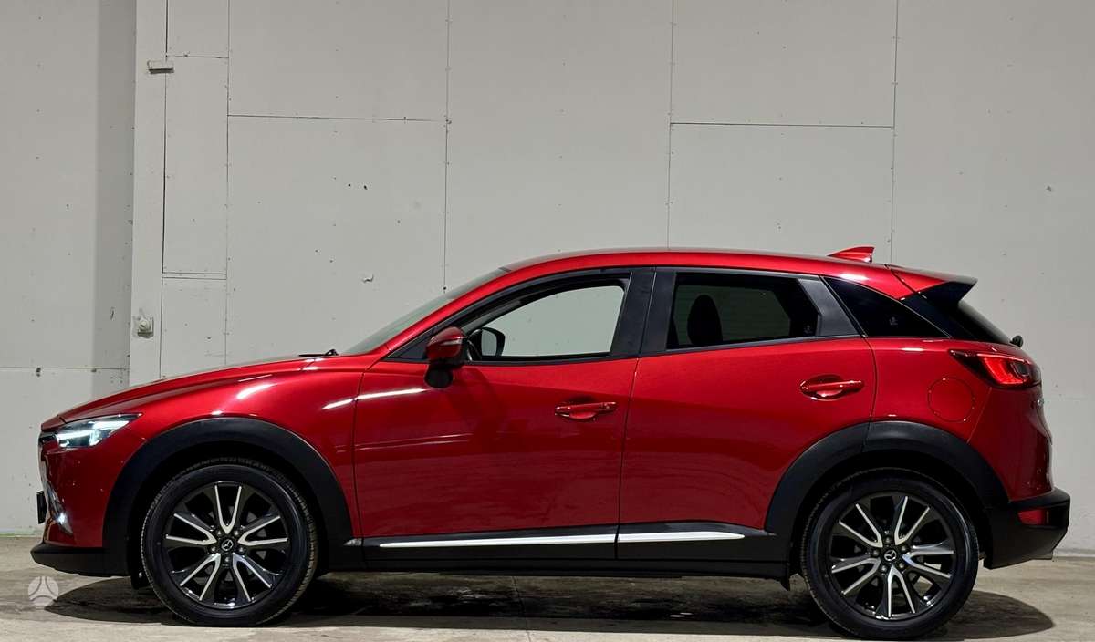 Mazda CX-3, 2.0 l., off-road / crossover