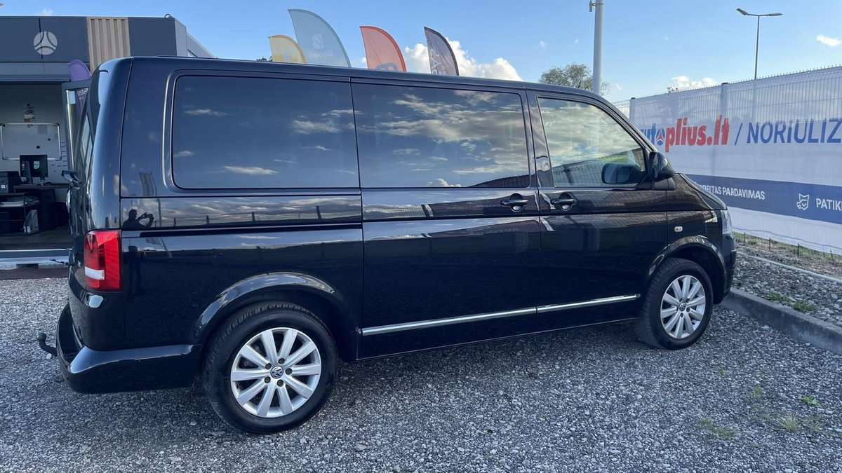 Volkswagen Multivan, 2.0 l., Минивэн