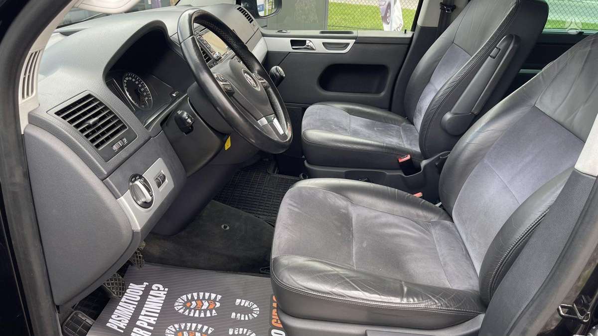 Volkswagen Multivan, 2.0 l., Минивэн