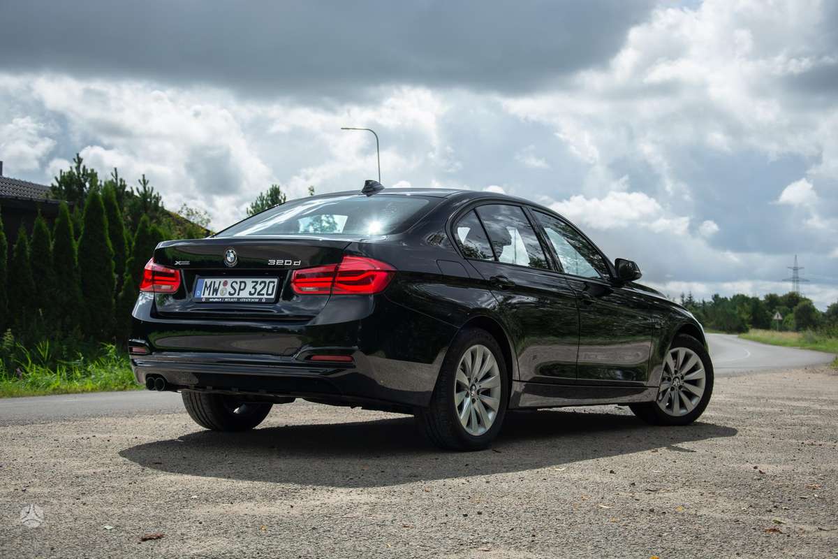 BMW 320, 2.0 l., Седан