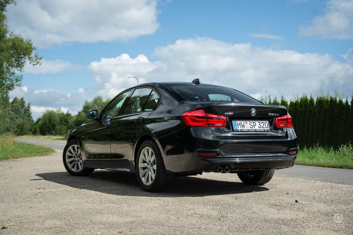 BMW 320, 2.0 l., Седан