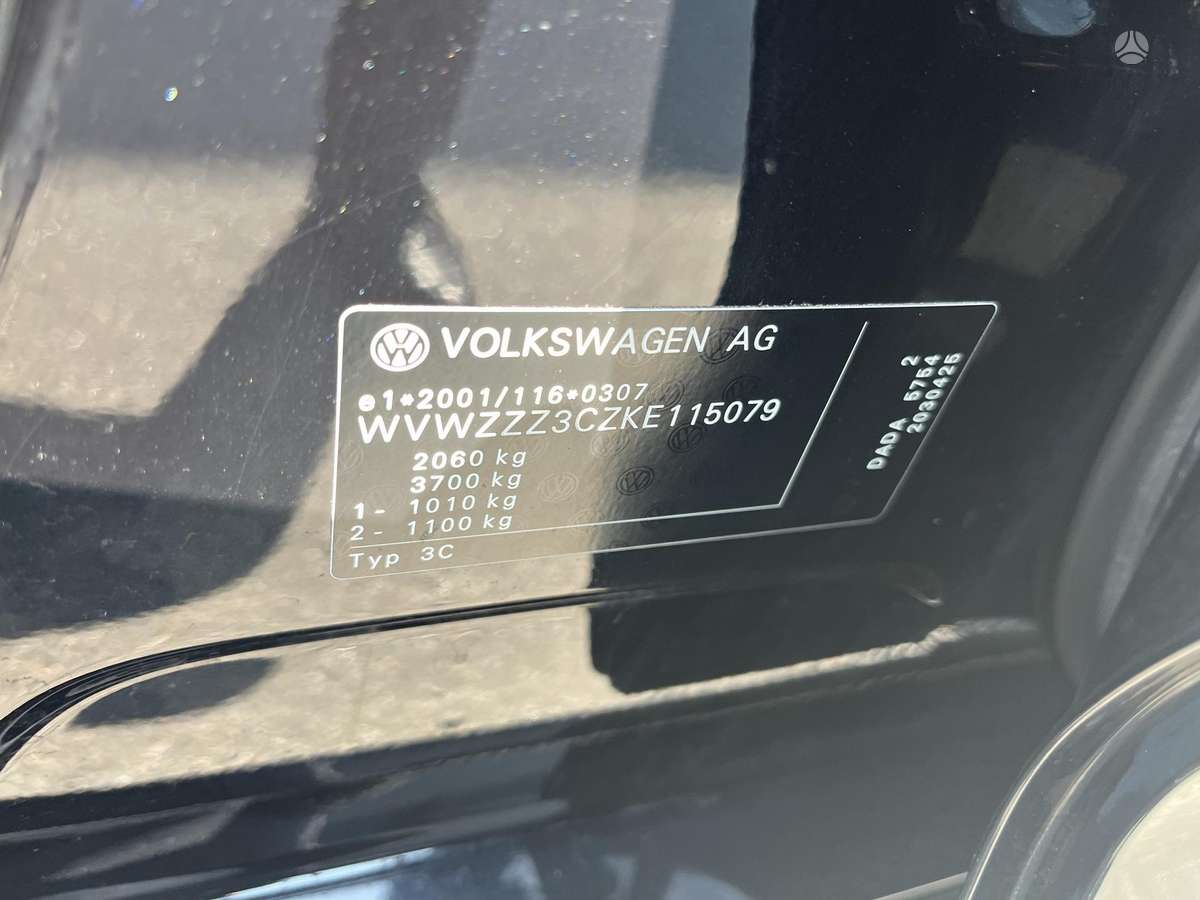 Volkswagen Passat - 10