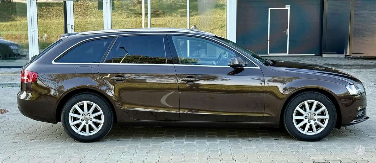 Audi A4, 2.0 l., Универсал