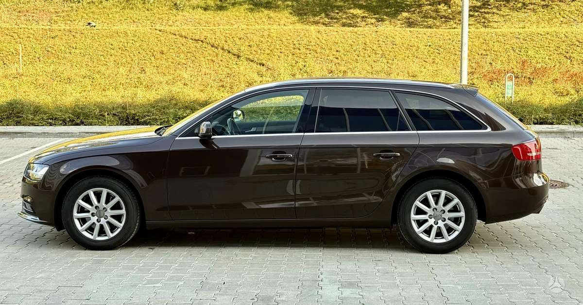 Audi A4, 2.0 l., Универсал