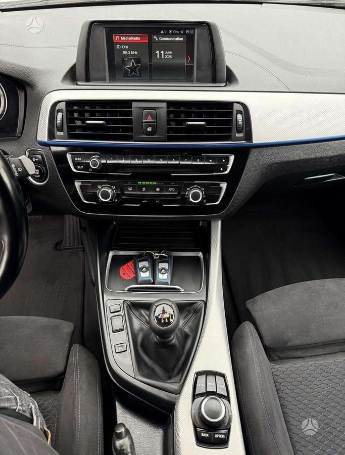 BMW 116, 1.5 l., hatchback