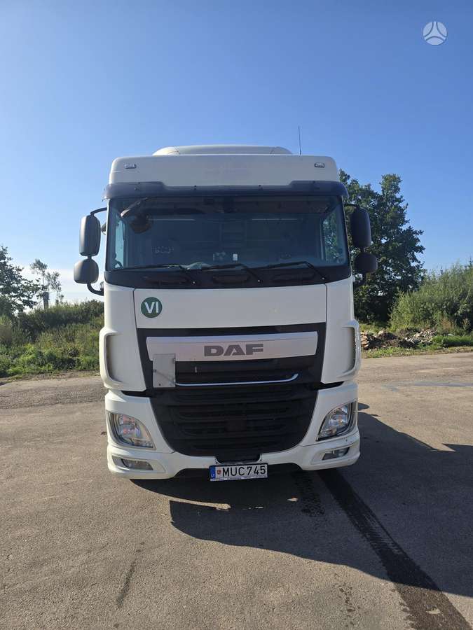 DAF XF-460, double sleeper