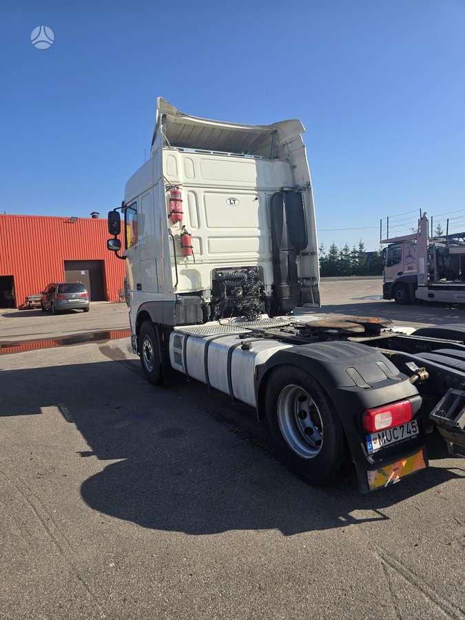 DAF XF-460, double sleeper