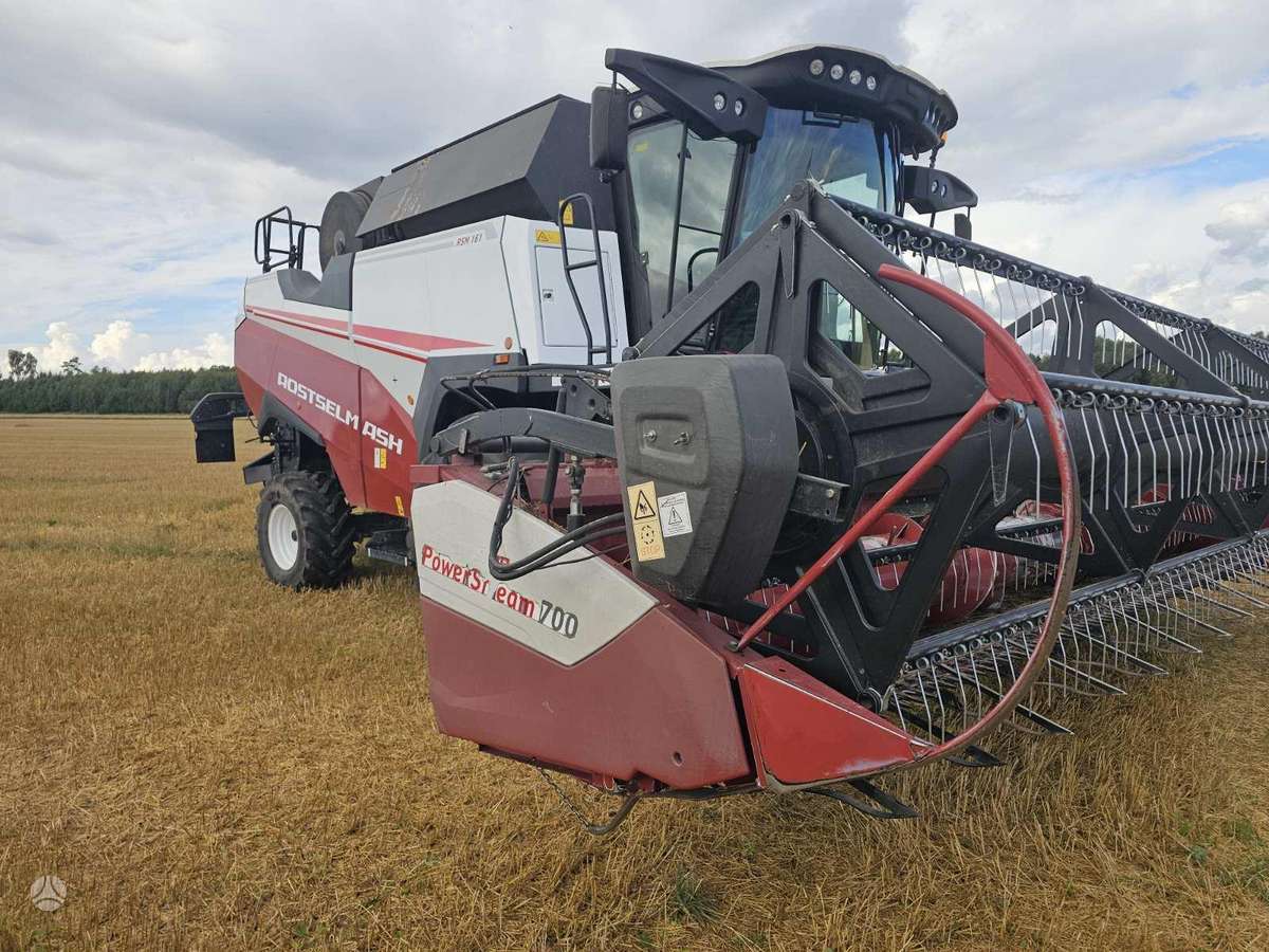 Rostselmash RSM 161, комбайны