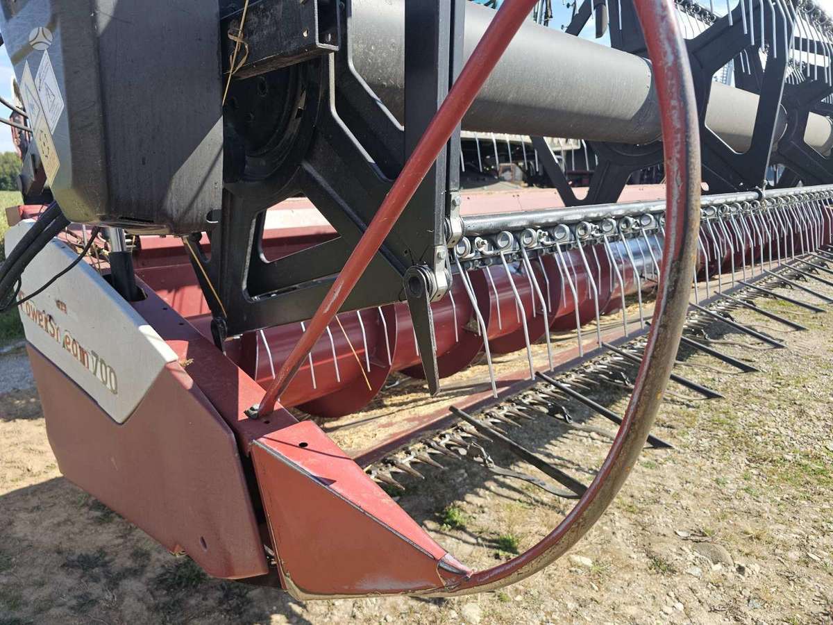 Rostselmash RSM 161, kombainai