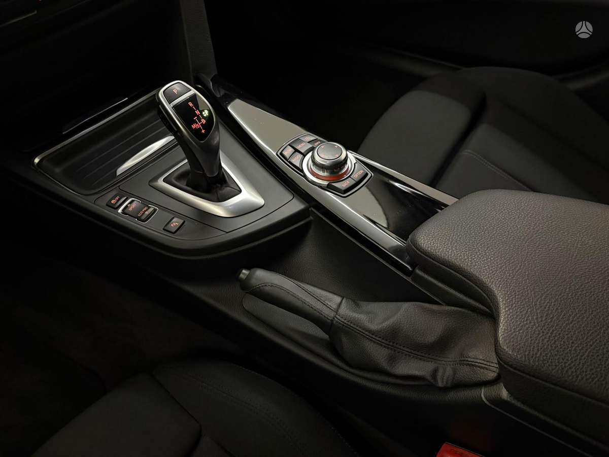 BMW 320, 2.0 l., wagon