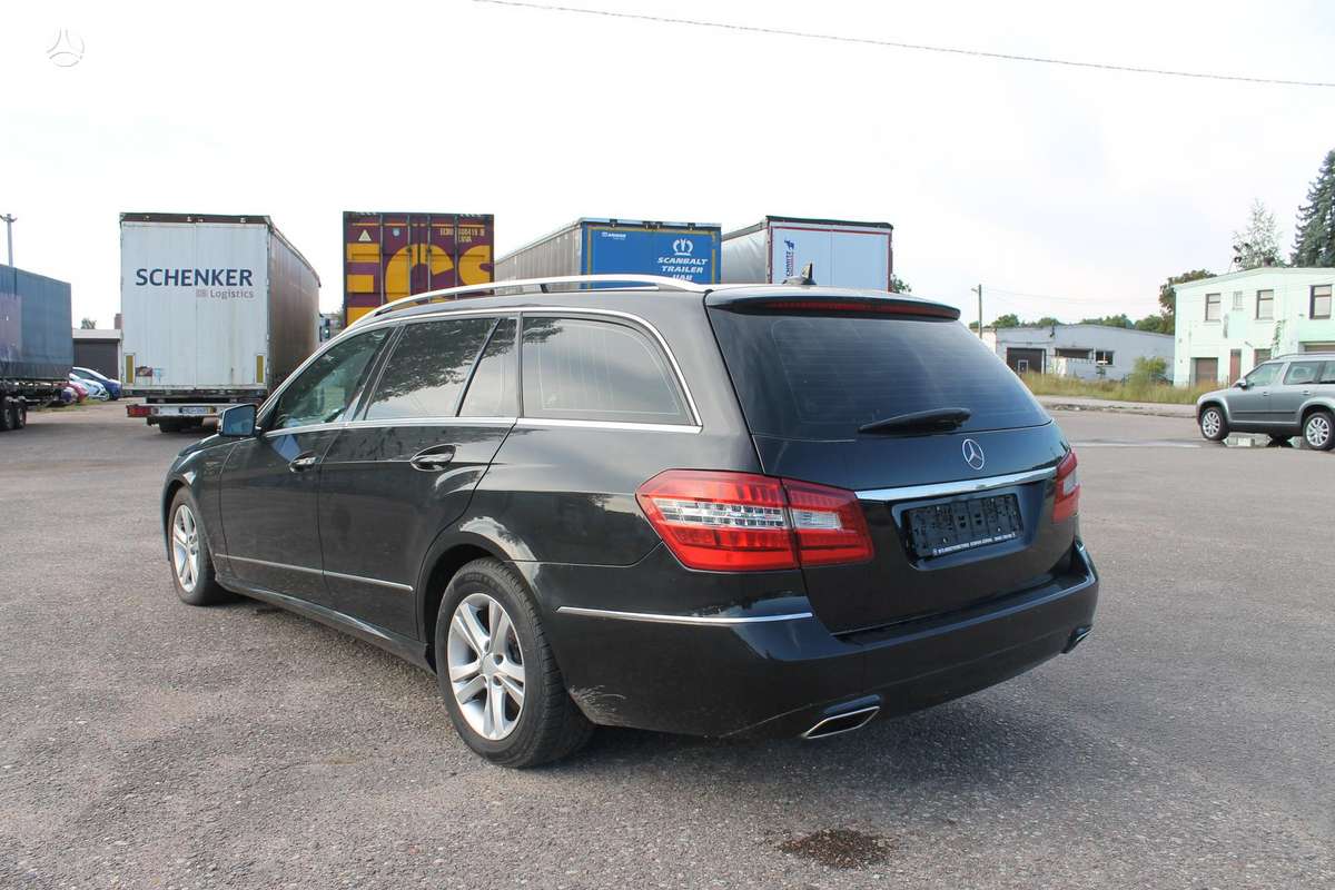 Mercedes-Benz E220, 2.1 l., Универсал