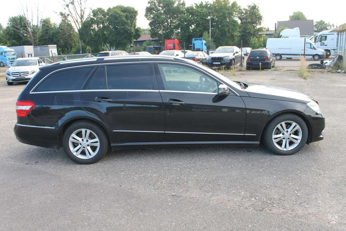 Mercedes-Benz E220, 2.1 l., Универсал