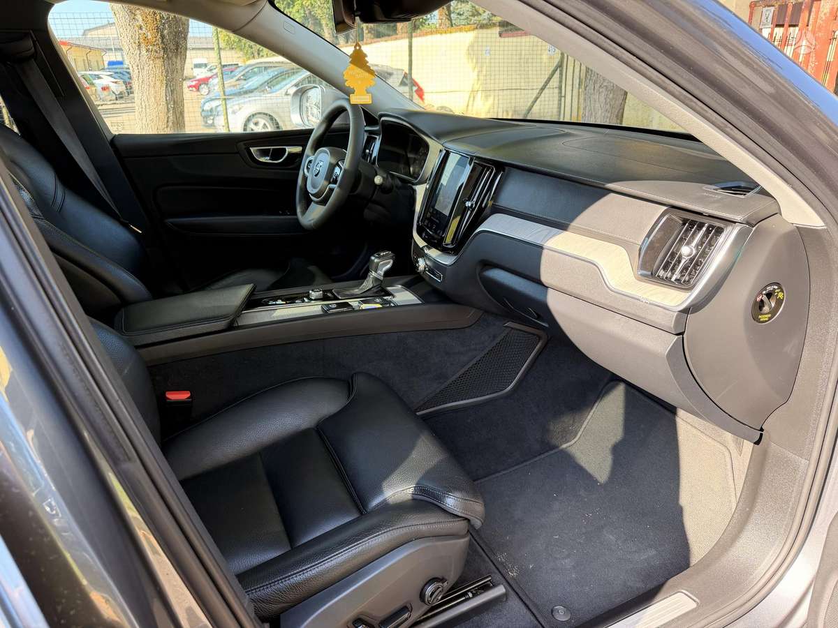 Volvo XC60 - 10