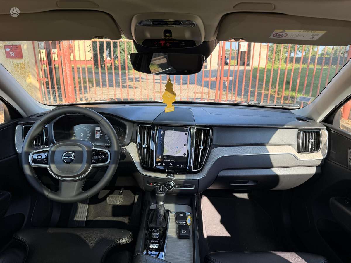 Volvo XC60 - 11