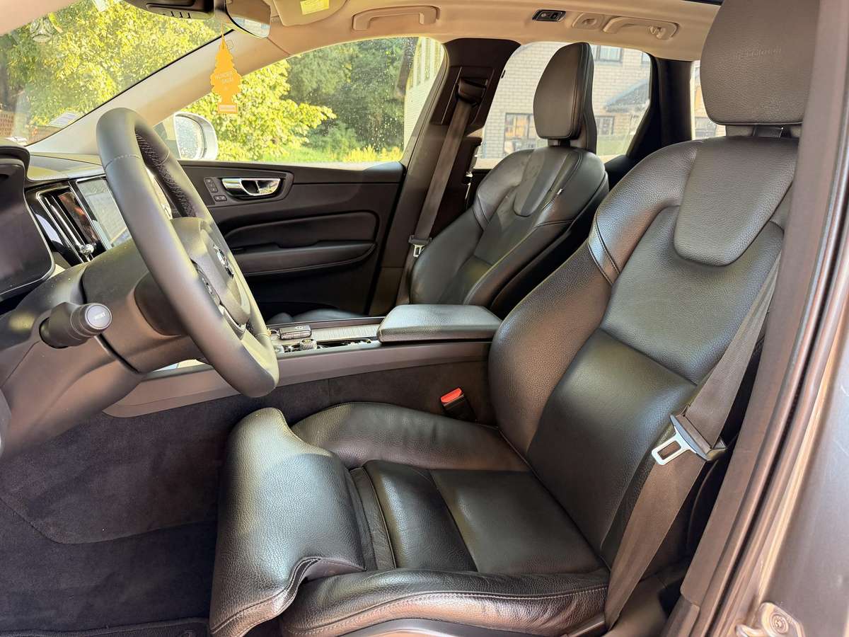 Volvo XC60 - 12