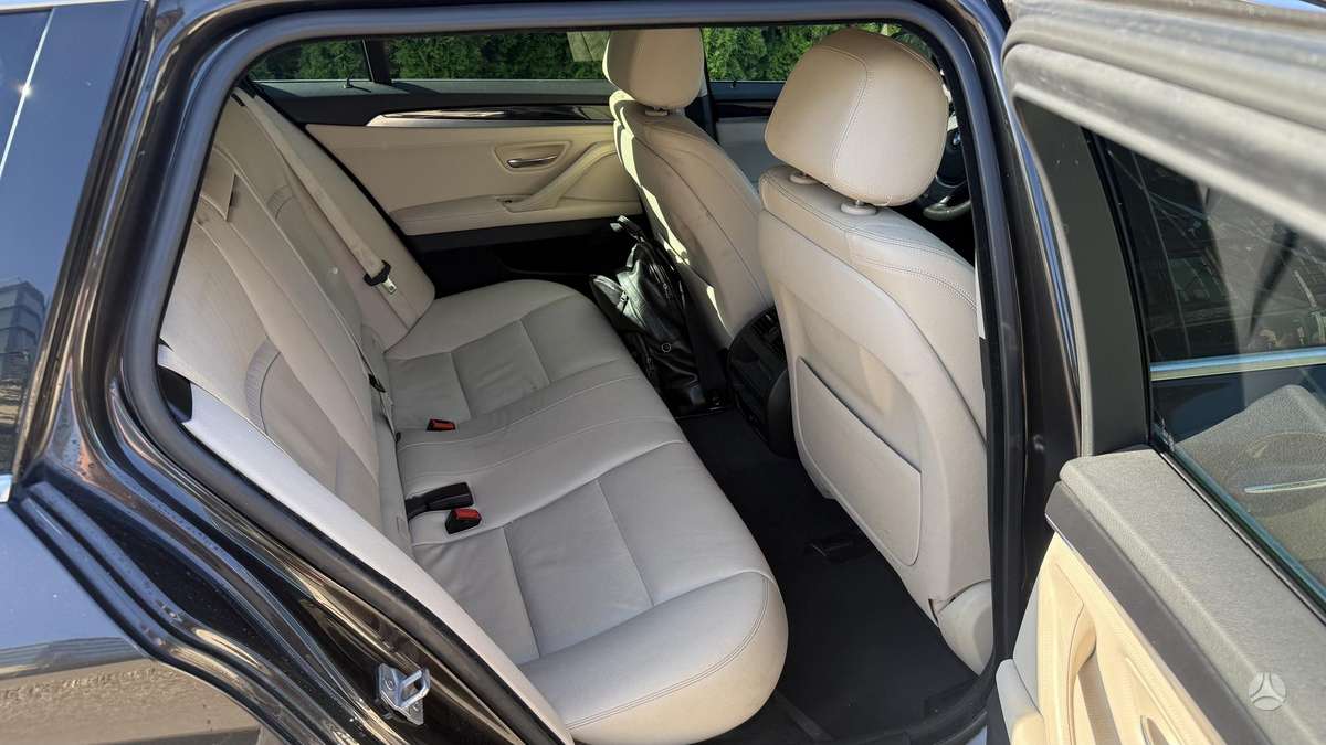 BMW 520, 2.0 l., universalas