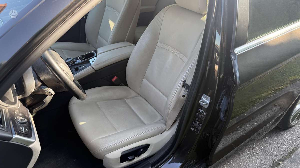 BMW 520, 2.0 l., Универсал