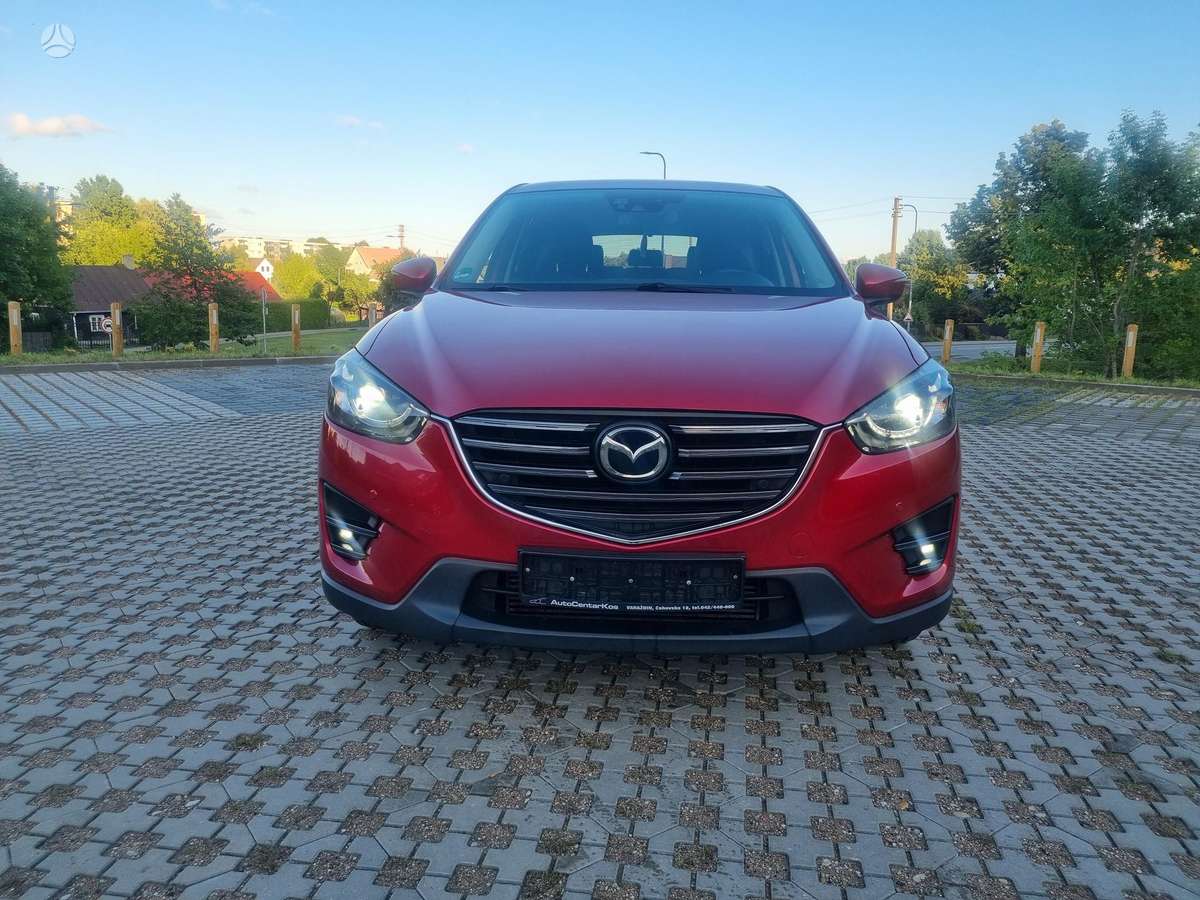 Mazda CX-5, 2.2 l., off-road / crossover