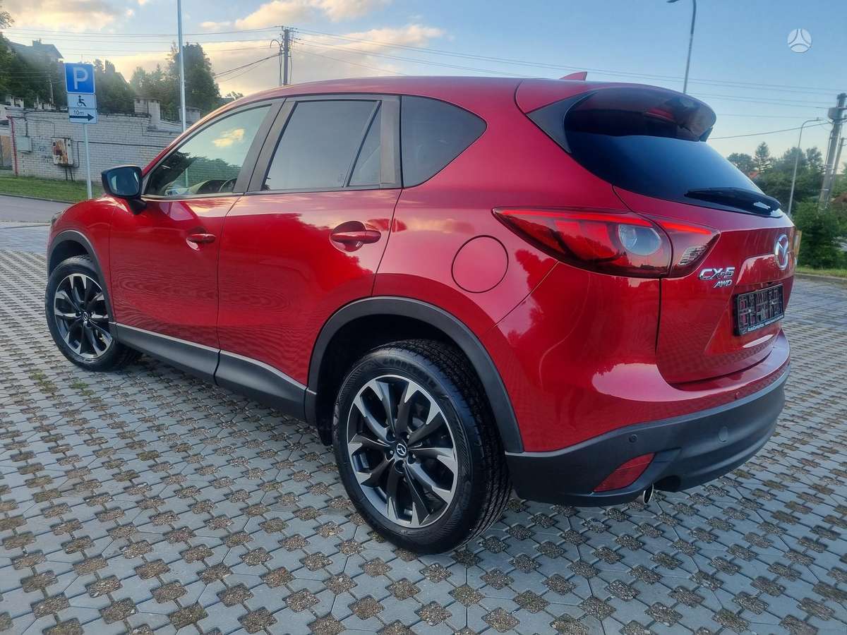 Mazda CX-5, 2.2 l., off-road / crossover