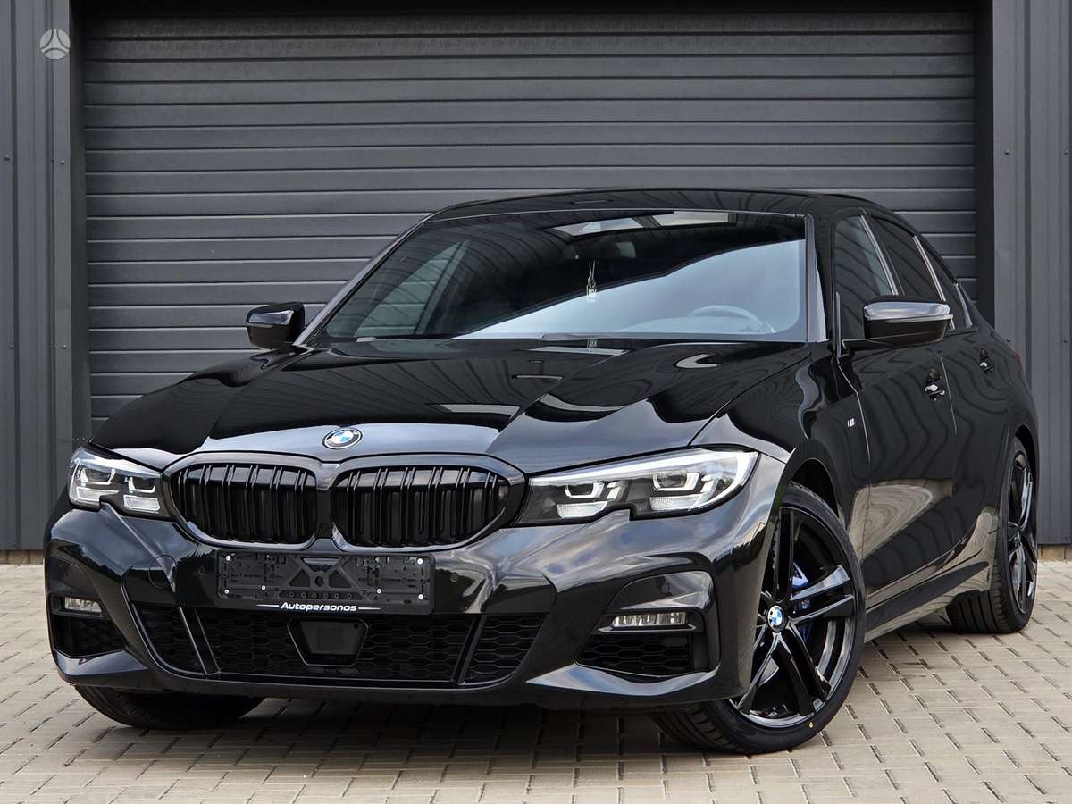 BMW 330, 3.0 l., Седан