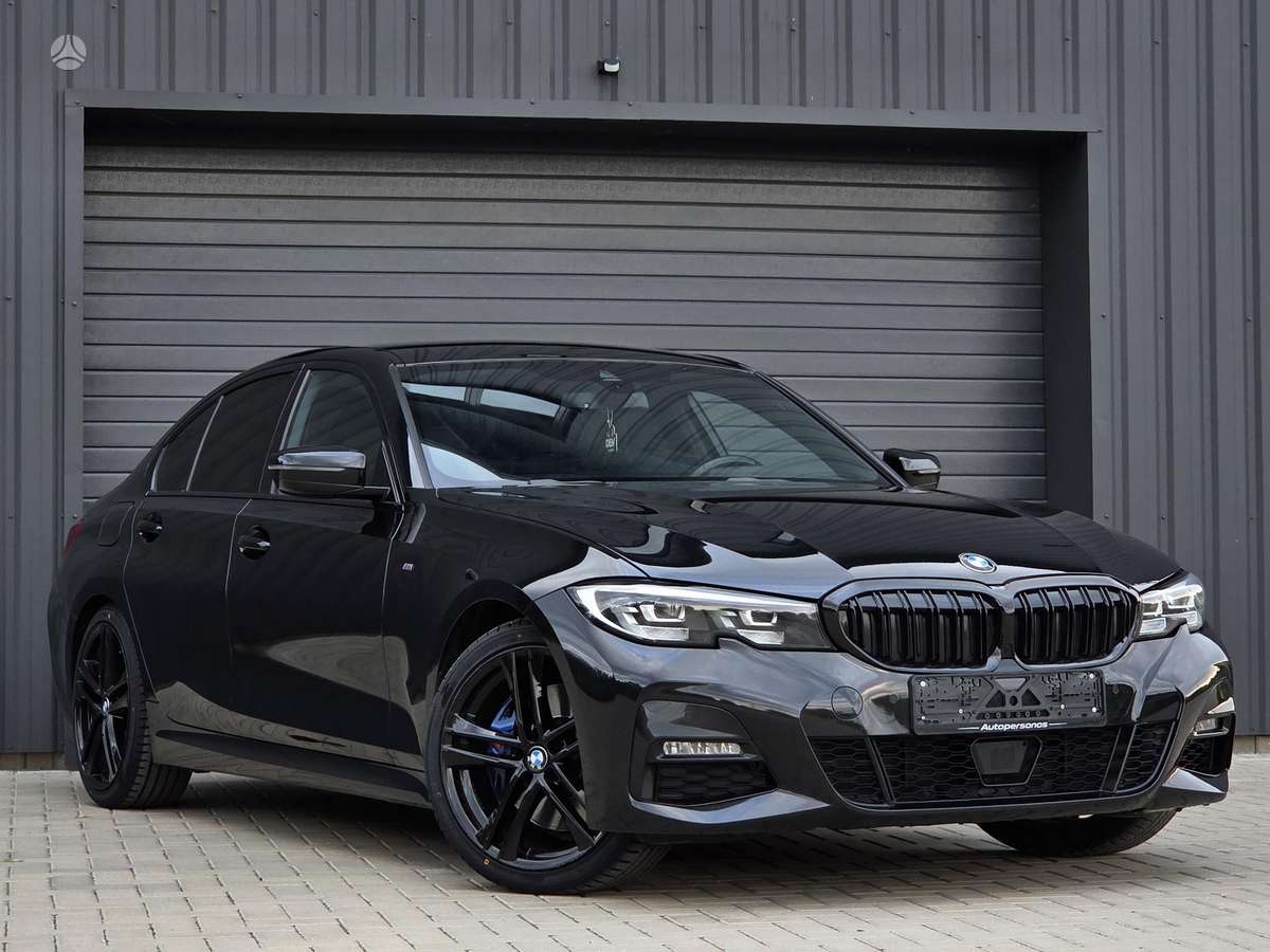 BMW 330, 3.0 l., Седан