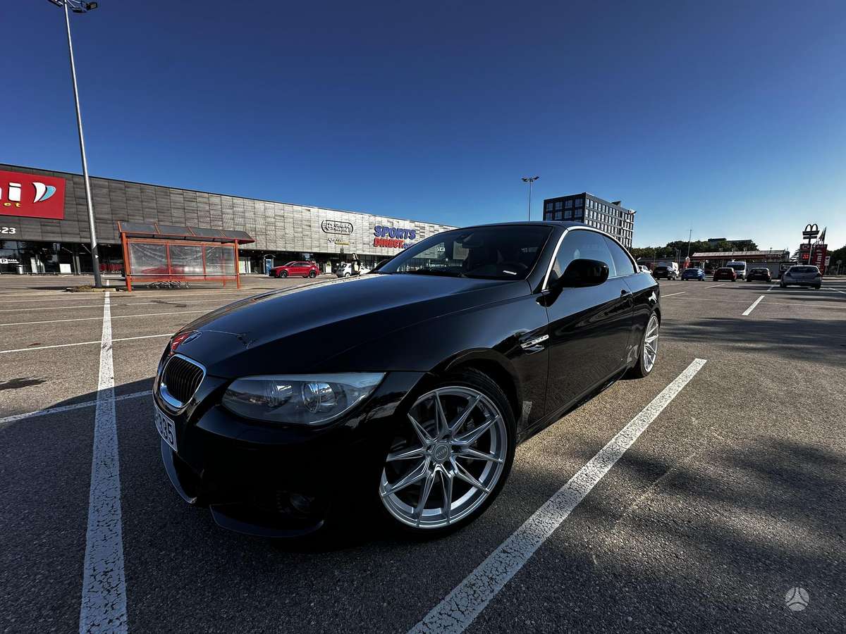 BMW 335, 3.0 l., convertible