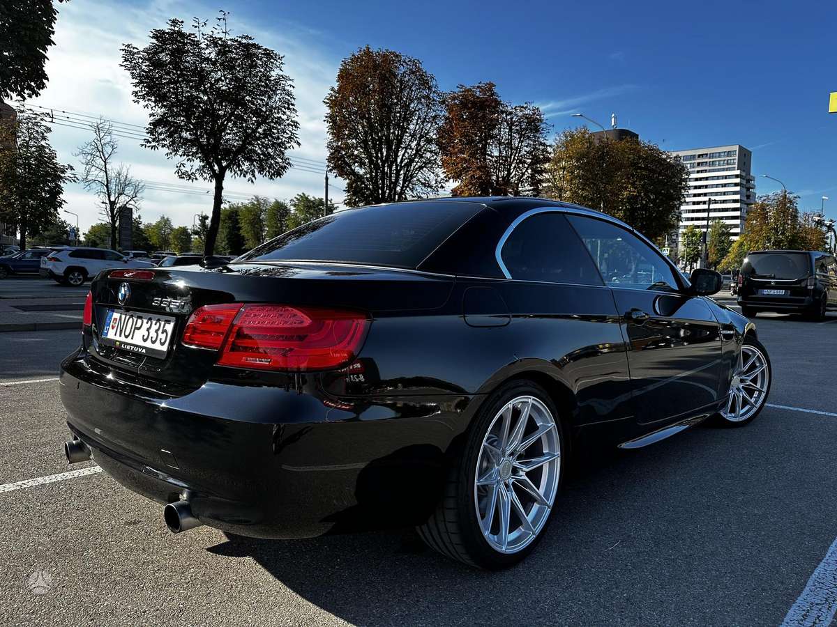 BMW 335, 3.0 l., Кабриолет