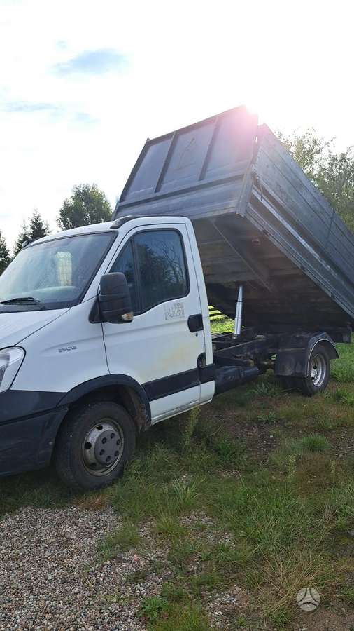 Iveco Daily, cargo van