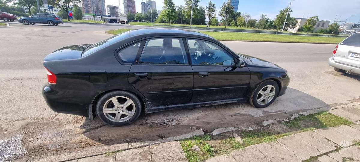 Subaru Legacy, 2.0 l., Седан