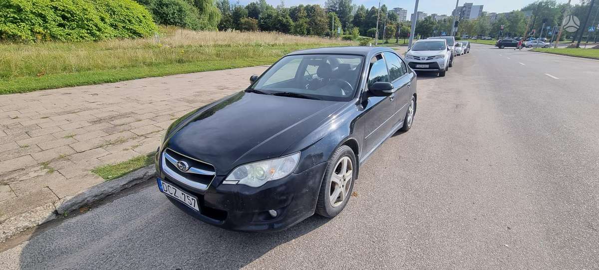Subaru Legacy, 2.0 l., Седан