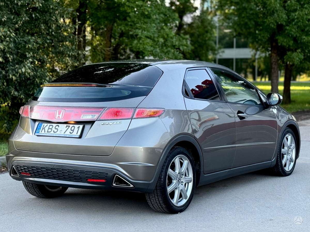 Honda Civic, 2.2 l., hatchback