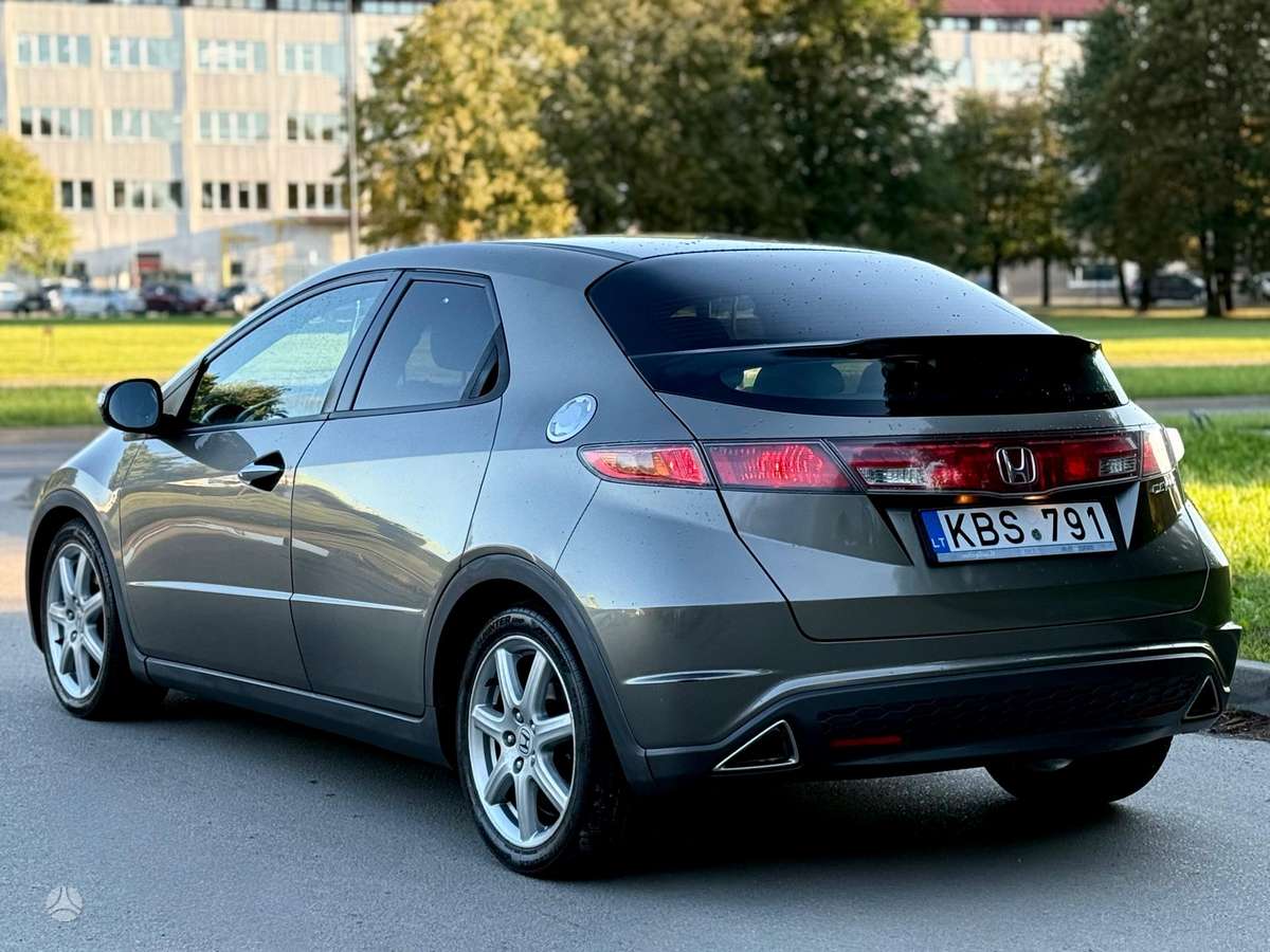 Honda Civic, 2.2 l., hatchback