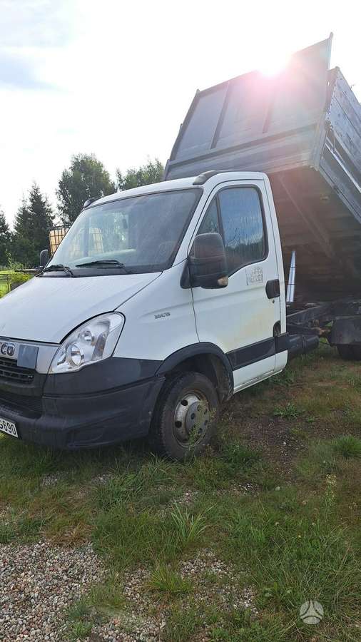 Iveco Daily, cargo van