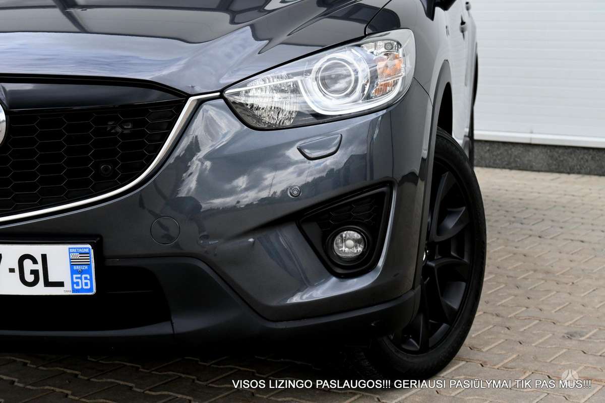 Mazda CX-5, 2.2 l., off-road / crossover